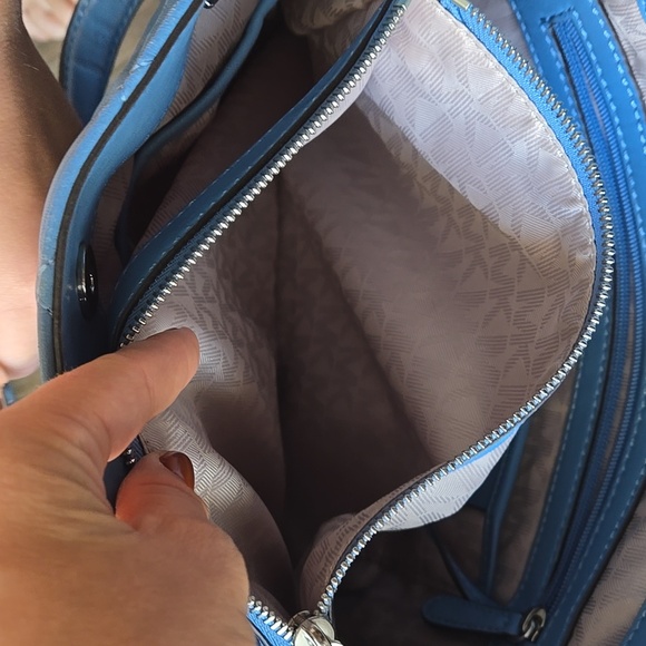 Michael Kors Susannah Small North South Tote - Picture 12 of 12